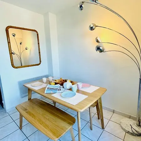 Bright Cocoon With Terrace Near La Baule