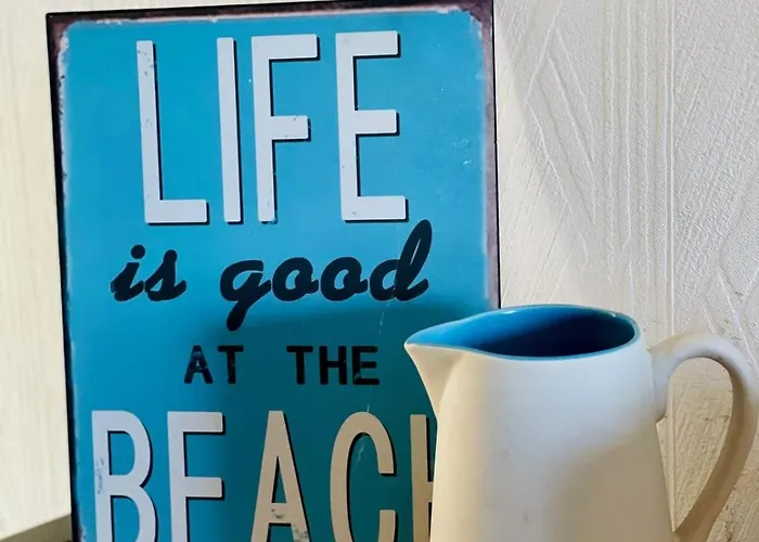 Bright Cocoon With Terrace Near *